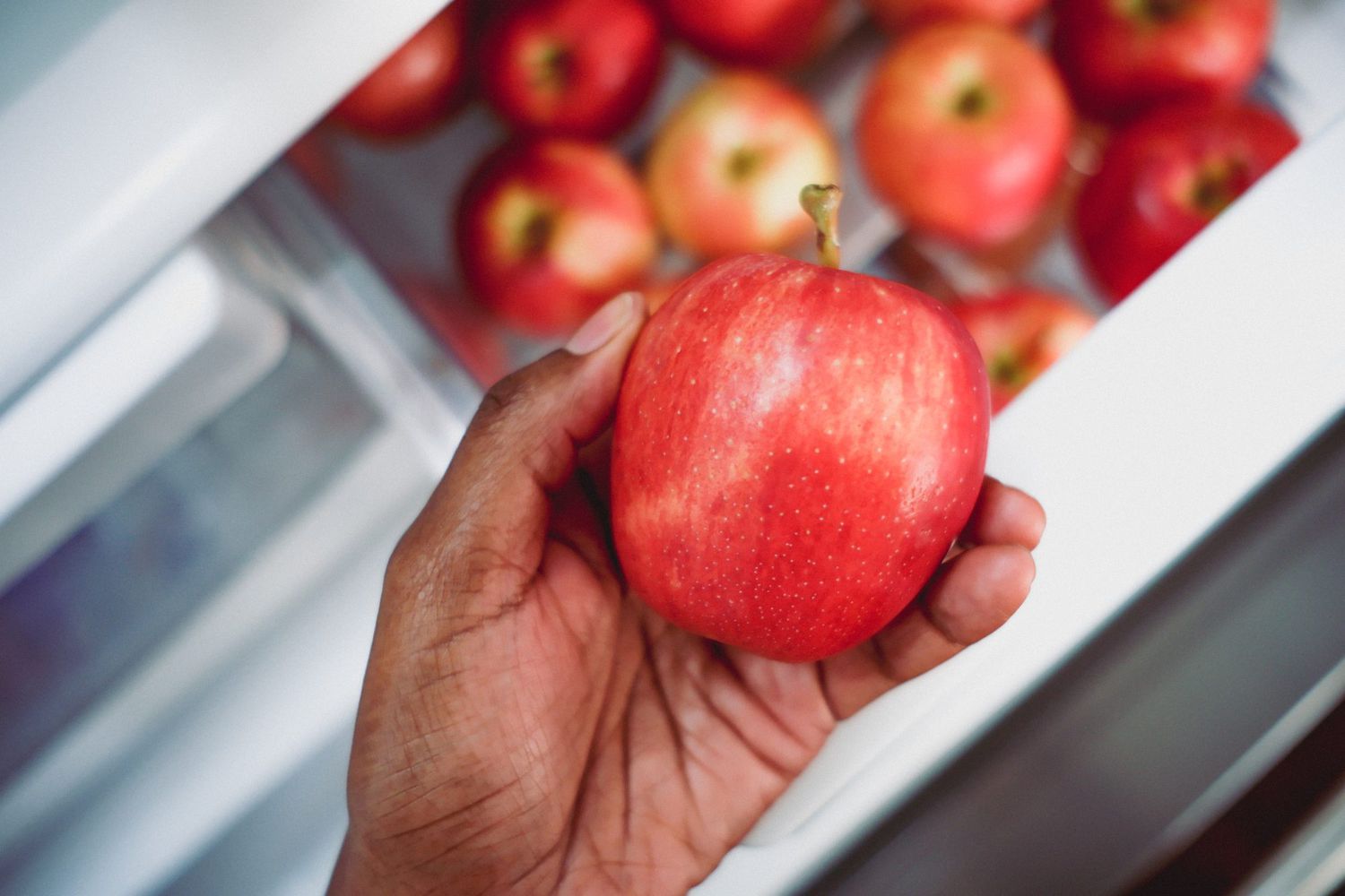 Store apples