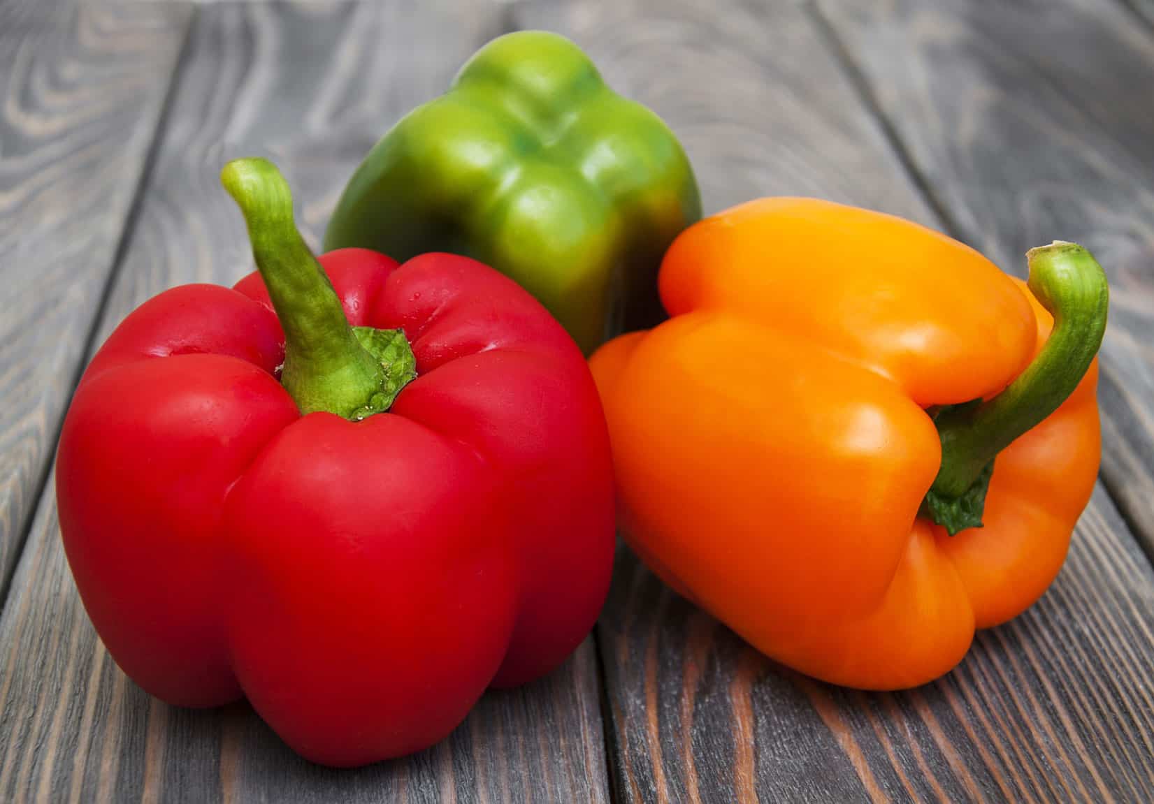 Capsicum vs. Bell Pepper: Unveiling the Spice Behind the Sweetness