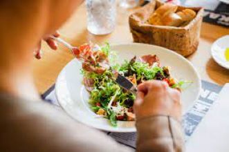 What You Eat Could Be Key to Improving Your Mental Health, Scientists Say